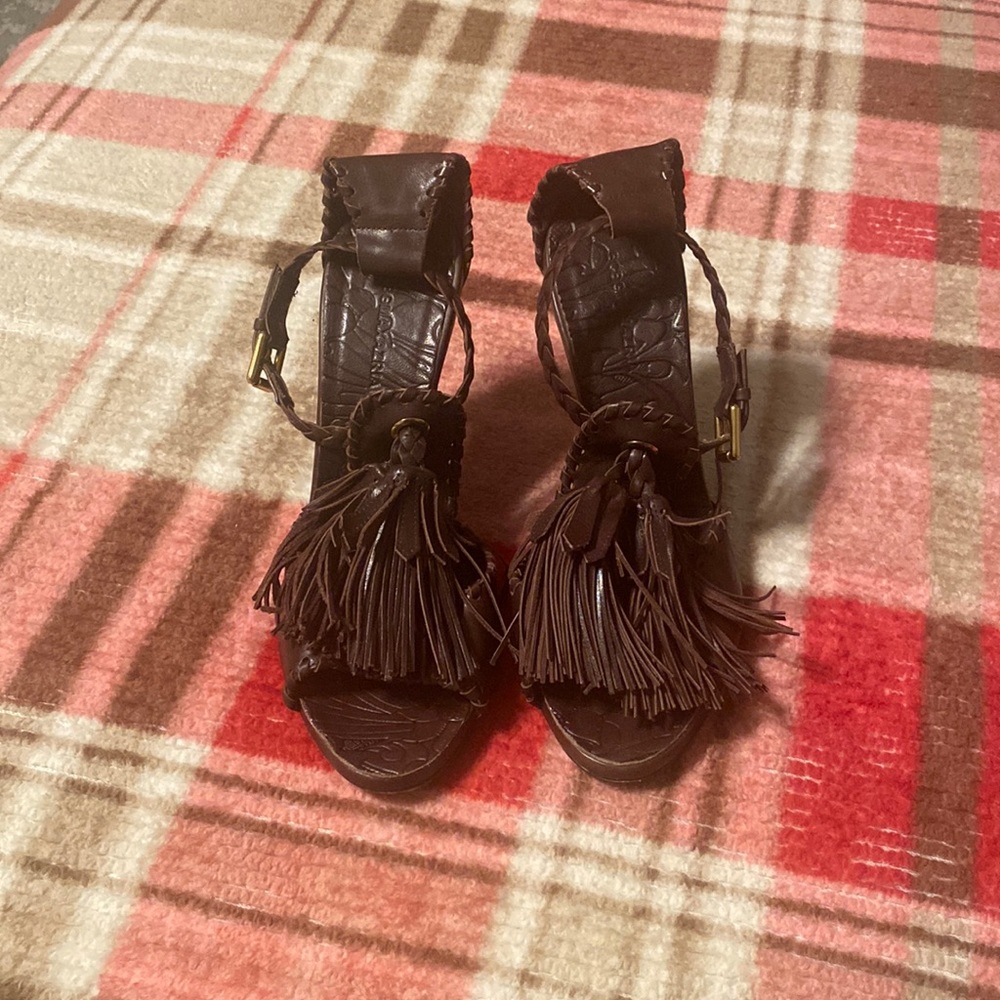 BCBG Woman Heels